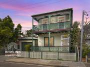 Embrace Unique Living in a Charming Terrace House in...