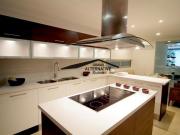 EMERALD TOWERS & SPA