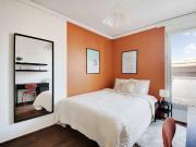 Emménagez dans cette chambre dynamique de 10 m² – PA122