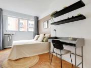 Emménagez dans une belle chambre de 12 m² à Paris PA116