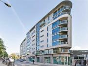 Empire Square, London SE1, 2 bed flat to rent, £3,380...