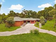 Emu Bottom Cachet on 4492m2 Approx