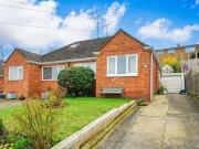 Emu Close, Heath And Reach, 2 Bedroom Semi detached