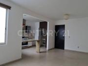 En 3er piso, a media cuadra de Xola y La Morena