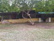 En Agua Blanca Increible Terreno en venta en Valencia 26...