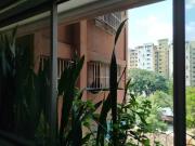 EN ALQUILER APARTAMENTO CON BALCÓN AV. BOLIVAR NORTE. A16 13 EN ALQUILER APARTAMENTO CON BALCÓN AV. BOLIVAR NORTE. A16 13