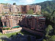 En Alquiler Apartamento Pent House PH en La Tahona,...