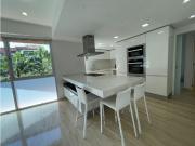 En alquiler. Apartamento ubicado en Campo Alegre