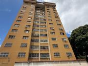 En Alquiler Apto La Urbina