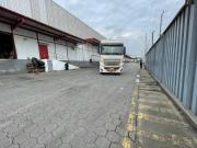 EN ALQUILER BODEGA 2000M2 VÍA A DAULE NORTE DE GUAYAQUIL