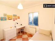 Único Bonita habitación en piso de 5 habitaciones en...
