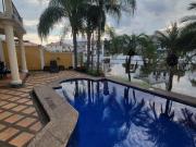 En alquiler casa full amoblada de 5 dormitorios en La...