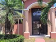 En alquiler casa full amoblada en Ciudad Celeste, via...