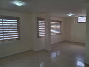 En alquiler departamento de 3 dormitorios en Garzota