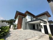 En alquiler exclusiva casa de estreno en Mocoli Golf,...