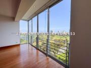 EN ALQUILER – EXCLUSIVO FLAT FRENTE AL COUNTRY CLUB Y AL...