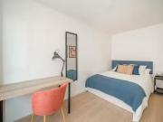 Acogedor Habitación en Calle Adolfo Marsillach, Ensanche...