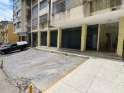 En Alquiler Local Comercial en Colinas de Bello Monte....