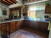 EN ALQUILER NIVEL SUPERIOR DE CASA DE 2 PLANTA. A06 01