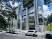 En Alquiler Oficina 320m2 Santa Paula Obra Gris