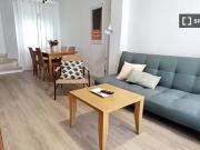 ¡Recién llegado! Piso en alquiler de 3 habitaciones en Cádiz