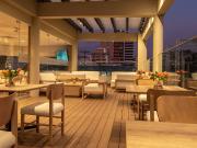 En Alquiler Rooftop 190m² Urdesa Central, Av. Victor...
