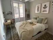 Bonito Se alquila habitación en piso de 5 habitaciones...