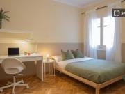 Único Se alquila habitación en piso de 6 habitaciones en...