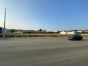 EN ALQUILER TERRENO COMERCIAL EN LA URBANIZACION LA JOYA...