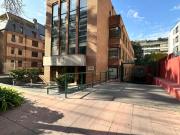 EN ARRIENDO AMPLIA OFICINA AMOBLADA 3 PRIVADOS 3 BAÑOS