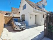 En arriendo casa remodelada Villa Alonso de Ercilla, Talca