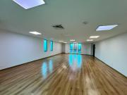 EN ARRIENDO OFICINA EN EL POBLADO