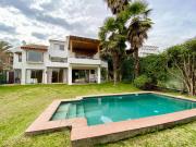 En Condominio Con Vista Privilegiada Y Gran Jardin