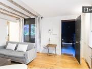 En el corazón de la ciudad, a 3 minutos del Arco de Triunfo