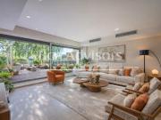 En el corazon del exclusivo barrio de La Bonanova,...