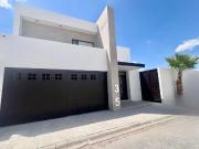 Casa en venta en Villas del Renacimiento, Torreón,...