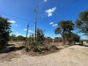 En esquina terreno de 743.46 m2 en venta en Dzitya