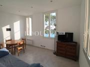 En exclusivité deux pièces à vendre dans immeuble pieds...