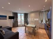 En exclusivité deux pièces en excellent état avec belle...