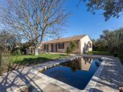 En Exclusivite maison plain pied avec jardin et piscine...