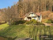 EN EXCLUSIVITÉ: Pavillon avec piscine situé dans un très be