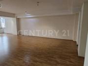 En exclusivo condominio San Isidro, a media cuadra de...