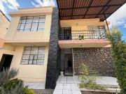 En Ibarra, zona centro, vendo casa rentera