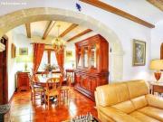 EN JÁVEA ACOGEDOR CHALET. JLRU T2016