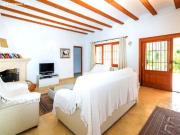 EN JÁVEA LUMINOSO CHALET. JLRU T2022