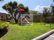 EN LA PRIMAVERA RENTO CASA DE TRES DORMITORIOS MAS...