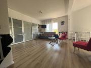 En location Appartement 1 pièce 35 m