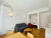 En location Appartement 1 pièce 40 m
