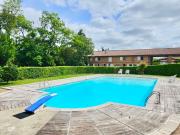 En location Appartement 1 pièce 50 m