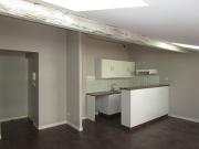 En location Appartement 2 pièces 43 m